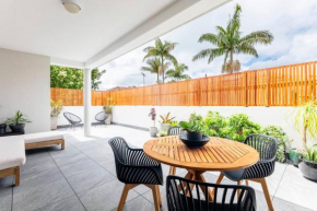 Balmain Designer 1 Bedroom Apartment with Parking, Sydney